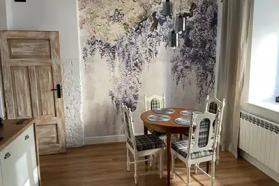 Image de Cozy pet friendly apartment - 5 min from Old Town!