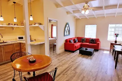 Image de Coral Gardens - Cozy Two bedroom Apartment - Grand Turk Bnb!