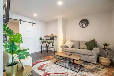 Image de Cozy Fully-Equipped 2 Bedroom Suite