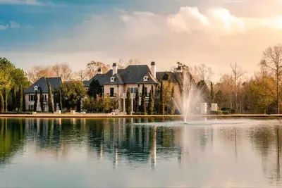 Image de Relaxing estate centrally located from New Orleans & Baton Rouge