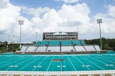 Image de Driftwood Suite. Close to Ccu. 1bd/1 ba Apartment