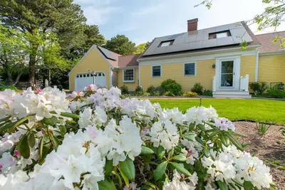 Image de Sunroom Mins to Beaches Views of Marsh!