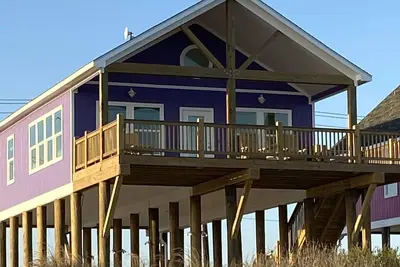 Image de Family Beach Front with amazing ocean views from large patio