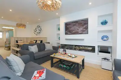 Image de Pebbles, pet friendly, country holiday cottage in St Ives