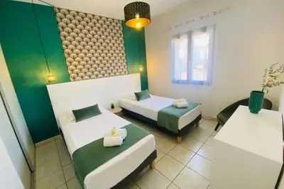 Image de Apartments in a private residence with sea view, quiet and close to beach shops