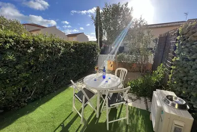 Image de Bel Appartement T2 Climatisé avec Jardin et Wifi, à 150m de la Plage, Valras-Plage