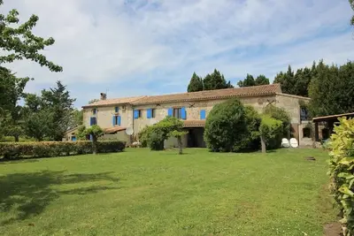 Image de Gîte Coquelicot: renovated farmhouse with swimming pool and panoramic view of the Pyrenees