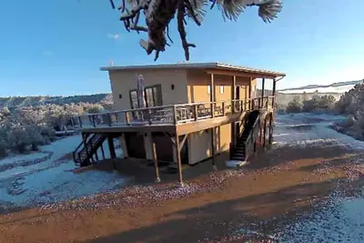 Image de Broadview Cabin near Mt Princeton Hot Springs, mid-term rental, 30 days or more