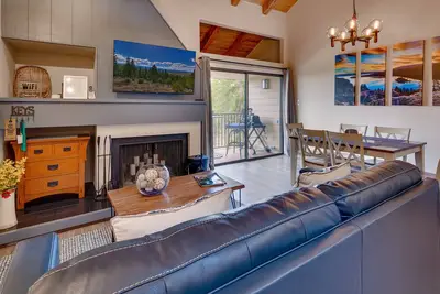 Image de Our Blue Lake: 4 Br, 2 Ba Townhouse in Carnelian Bay, Sleeps 10