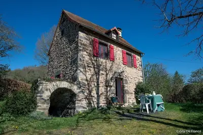 Image de La Croix - Puy Saint Gulmier