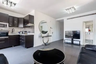 Image de Hakovshim Miroir - Deux Chambres Appartement, Couchages 4