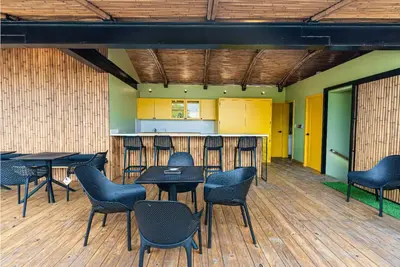 Image de C3 Spectacular suite in the center / Wifi, kitchen.