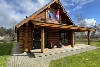 Image de Unique wooden Villa (6p) with sauna in Twente 2