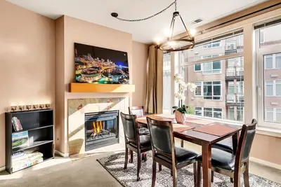 Image de Waterfront 2br Condo, Walk to Pike Place, Aquarium