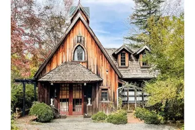 Image de Ivy Rose Cottage nestled b/t Cville & Vineyards