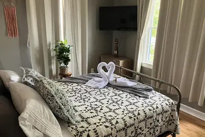 Image de Cozy Boho style Pet-friendly apartment