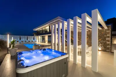 Image de Magnificent Rhodes Villa | 3 Bedrooms | Villa 6. 6 | Stunning Sea Views | Jacuzzi | Close to Beach
