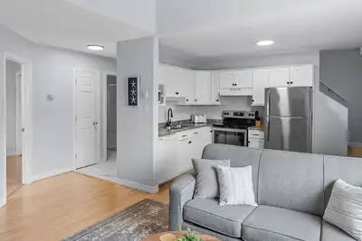 Image de Harbourview Loft B Two Bedroom Loft Apartment Located in Downtown Summerside