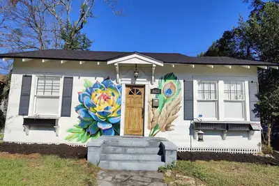 Image de Avondale Boho Bungalow