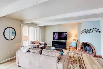 Image de Pleasant Condo - 14 Mi to Dtwn Kansas City