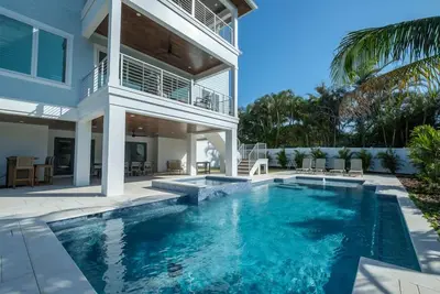 Image de Sunshine & Good Times managed by Beach Retreats Fl Anna Maria Island
