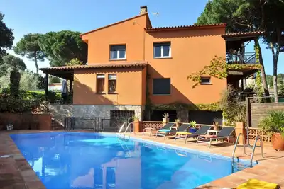 Image de Olives : Maison avec piscine près de Cala Montgó pour 12 personnes