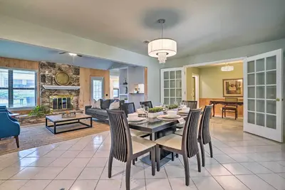 Image de Lovely San Antonio Home ~ 13 Mi to Downtown!