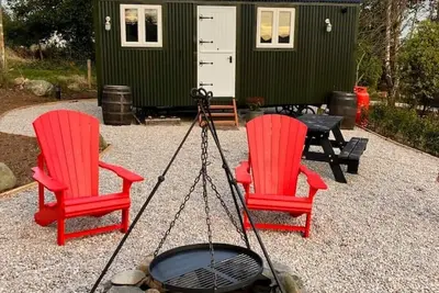 Image de Ballydorn Stay Shepherds Hut with a view