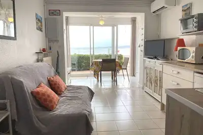 Image de Charmant T1 avec climatisation, Wifi, parking à Balaruc-les-Bains