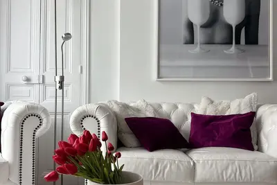 Image de Lovely two bedroom apartment in the heart of Paris - Louvre, Marais, Seine.