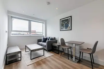 Image de Bright & Modern Studio Apartment in East Grinstead
