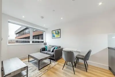 Image de Modern Studio in Central East Grinstead