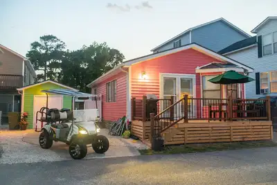 Image de Ocean Lakes Beach Getaway w/Golf Cart & Waterpark | Renovated for 2026