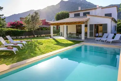 Image de Maison de vacances Cala Sant Vicenç pour 1 - 6 personnes avec 3 chambres à coucher - Maison de vacan