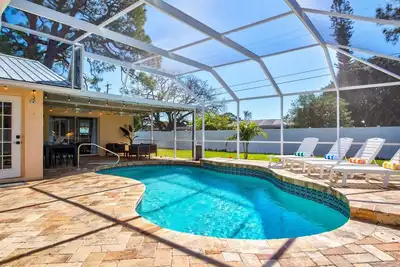 Image de Coastal Gem | Private Saltwater Pool & Game Room
