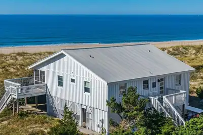 Image de Beachfront Oasis a Classic Carolina cottage Striking Ocean Views Pet Friendly