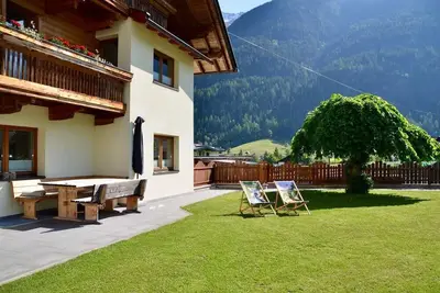 Image de Maison de vacances Umhausen pour 1 - 18 personnes avec 8 chambres à coucher - Maison de vacances