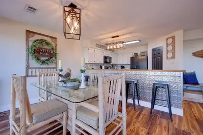 Image de Canyon Lake Vacation Rental w/ Lake Views