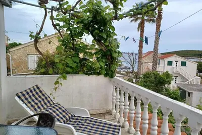 Apartments Katarina - One Bedroom Apartment with Balcony and Sea View