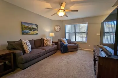 Image de No Wake Zone Table Rock Lake Condo
