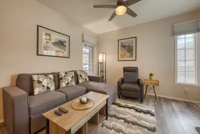 Image de Mountain Nest King 1 bedroom, sleeps 4: Unit 2005b