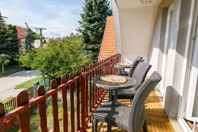 Image de Confortable appartement pour 6 personnes avec climatisation, Wifi, Tv, balcon et parking