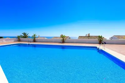 Image de Joli appartement pour 5 personnes avec climatisation, piscine, Wifi, Tv et terrasse