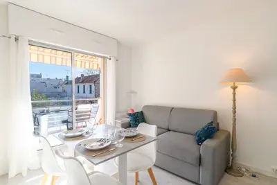 Image de Confortable appartement pour 4 personnes avec Wifi, Tv, balcon et parking