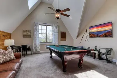 Image de Hummingbird Hideaway - Tucked in the Mountains!