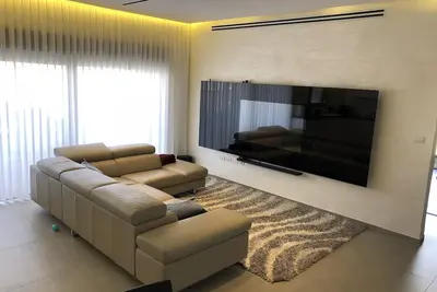 Image de Extravagant 4br Apartment Near Matam Park Business Cntr