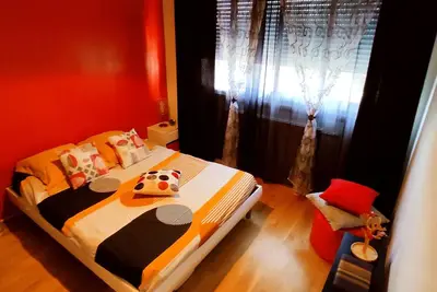 Image de Idéalement situé Appartement de 70m2 T3 avec balcon privé et parking sécurisé