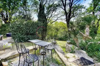 Image de Villa 3 bedroom with garden and swimming pool in Aix-en-Provence