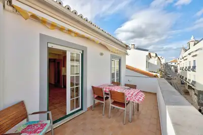 Image de Appartement de vacances \"Tourismer Centro\" dans le centre ville avec terrasse partagée & Wi-Fi