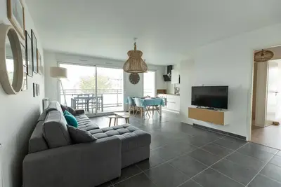 Image de Riviera - T3 avec piscine partagée et parking proche plage Arzon